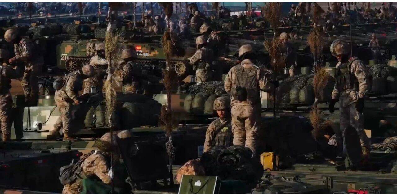 大场面！机器狗、无人机开路<strong></p>
<p>欧易网页版</strong>，实兵对抗演练画面公布