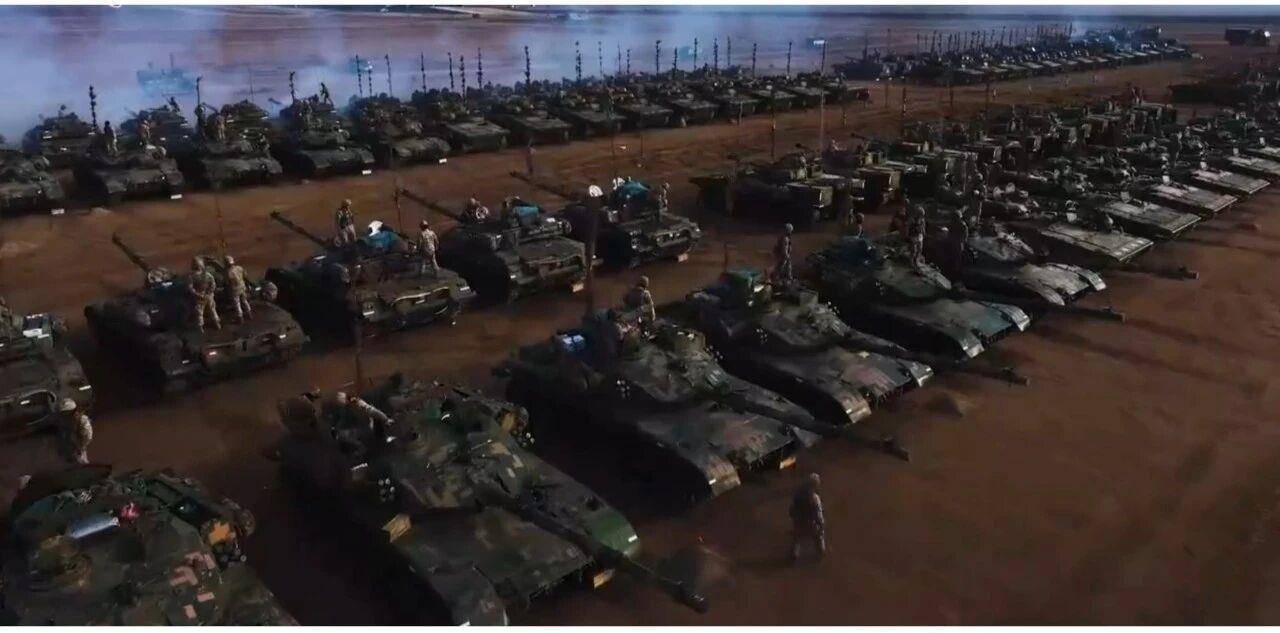 大场面！机器狗、无人机开路<strong></p>
<p>欧易网页版</strong>，实兵对抗演练画面公布