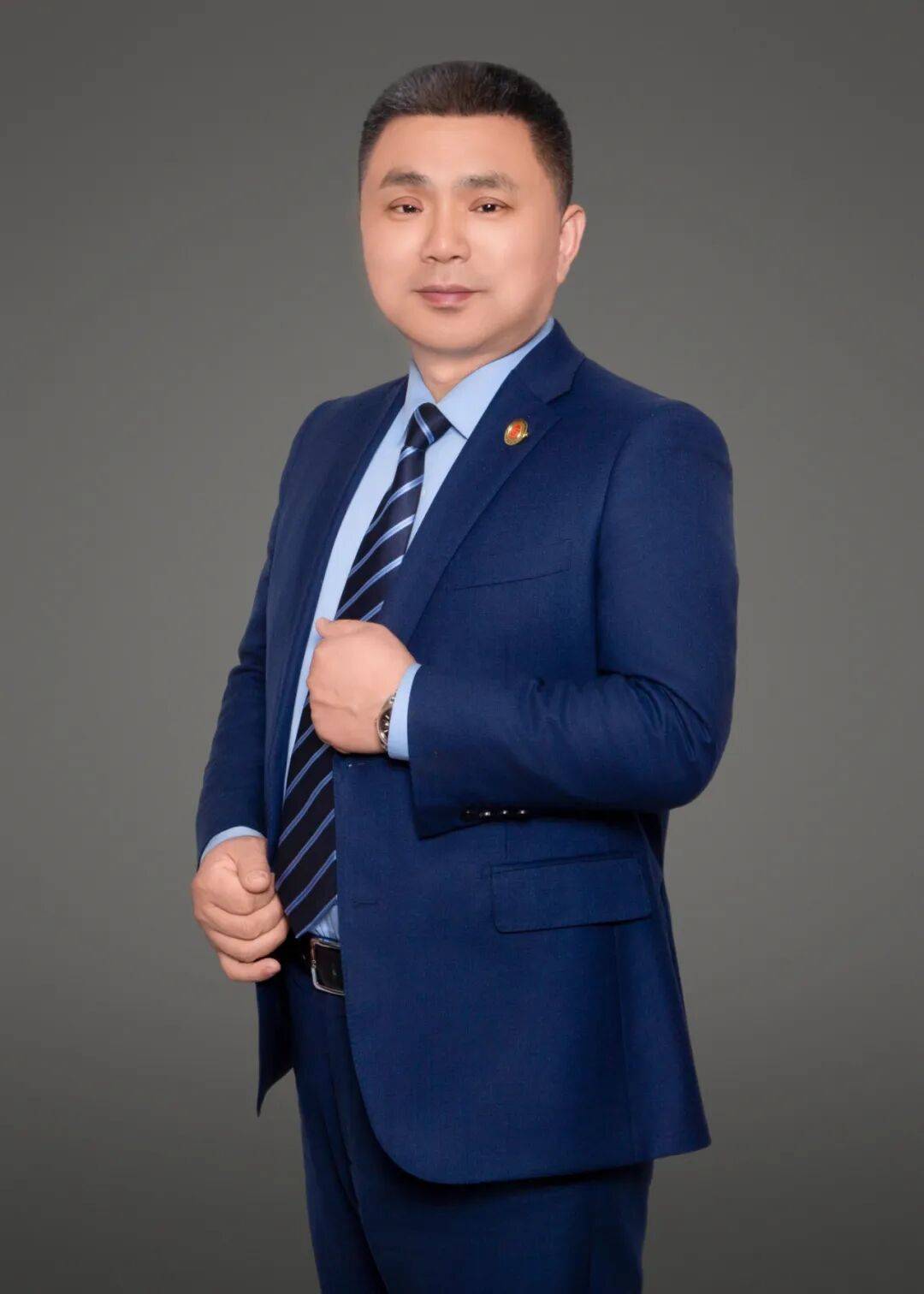 二姐夫帮忙装修房子<strong></p>
<p>欧易电脑版</strong>，铺瓷砖后卷走3万多装修款，这是违约还是诈骗？