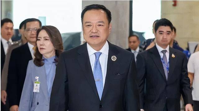 连续有两位国王访华<strong></p>
<p>欧易okex</strong>，其中一位是建交以来首访，证明了什么？