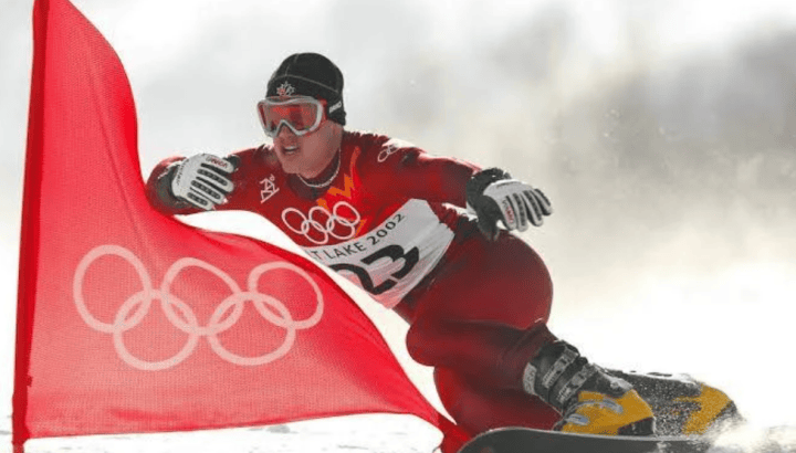 悬赏1500万美金！前奥运选手涉多起案件<strong></p>
<p>欧意</strong>，被列入十大通缉犯