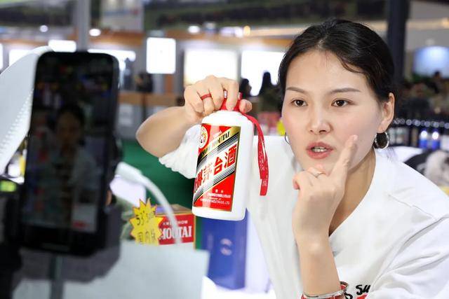 飞天茅台快逼近1499元<strong></p>
<p>欧意钱包</strong>了