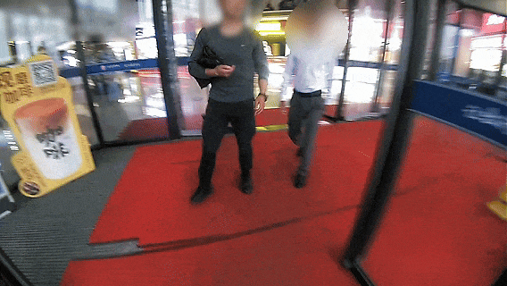 上门取走19万元<strong></p>
<p>数字货币app</strong>，杭州一西装革履“金融专员”被抓！在高速服务区被抓，车上塞满现金