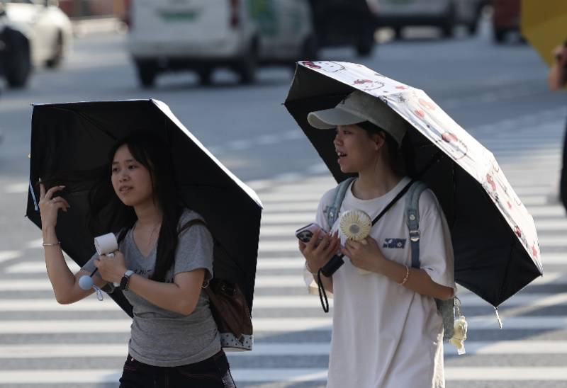 “热麻了”<strong></p>
<p>虚拟货币怎么玩</strong>，广州今日最高温41.6℃，花都区橙色预警生效