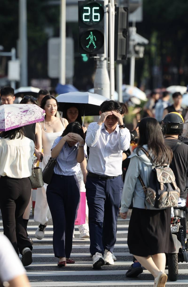 “热麻了”<strong></p>
<p>虚拟货币怎么玩</strong>，广州今日最高温41.6℃，花都区橙色预警生效